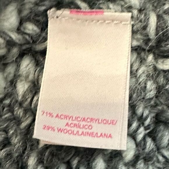 VICTORIA’S Secret Womens Cardigan Sweater Size S Gray Chunky Knit Wool Blend - Picture 9 of 10